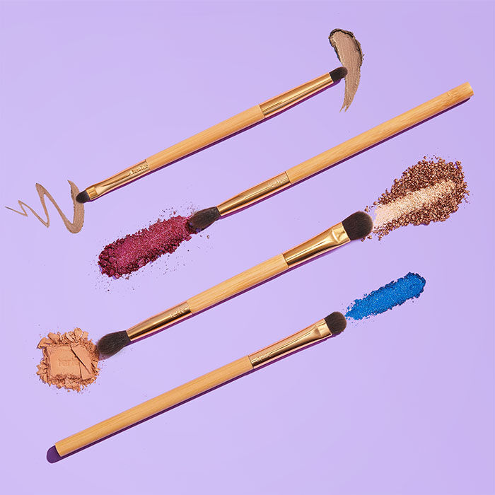 double-ended pencil crease & liner brush