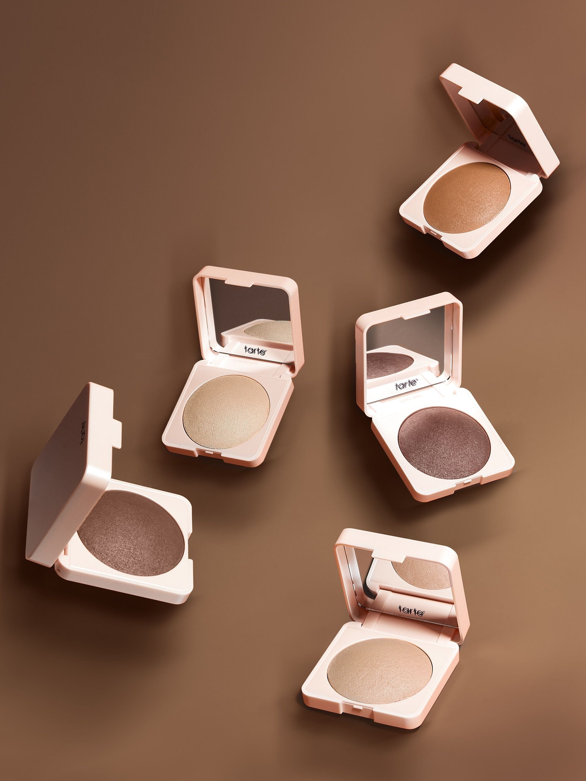 Amazonian clay radiant baked setting powder