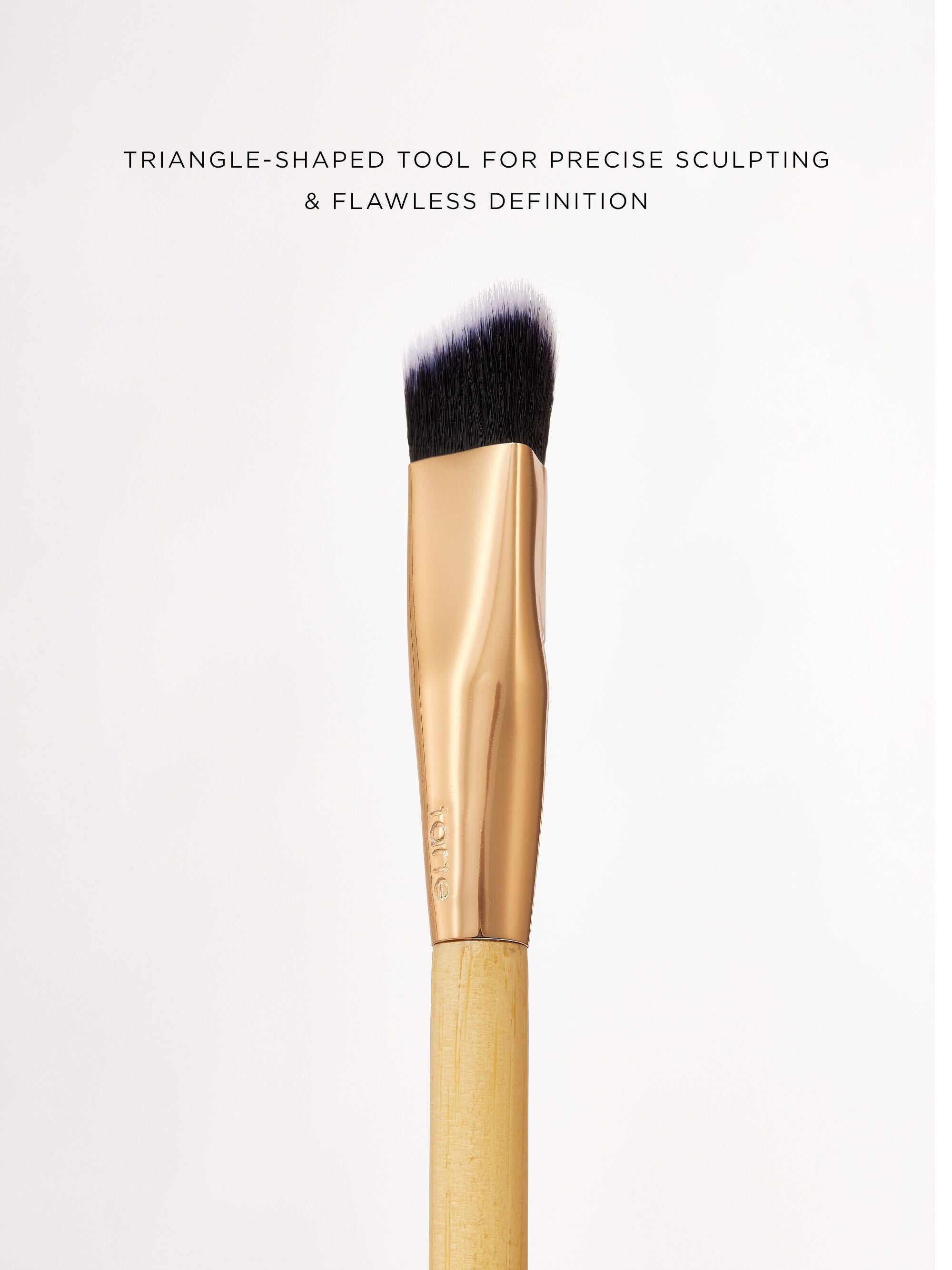 carving concealer brush