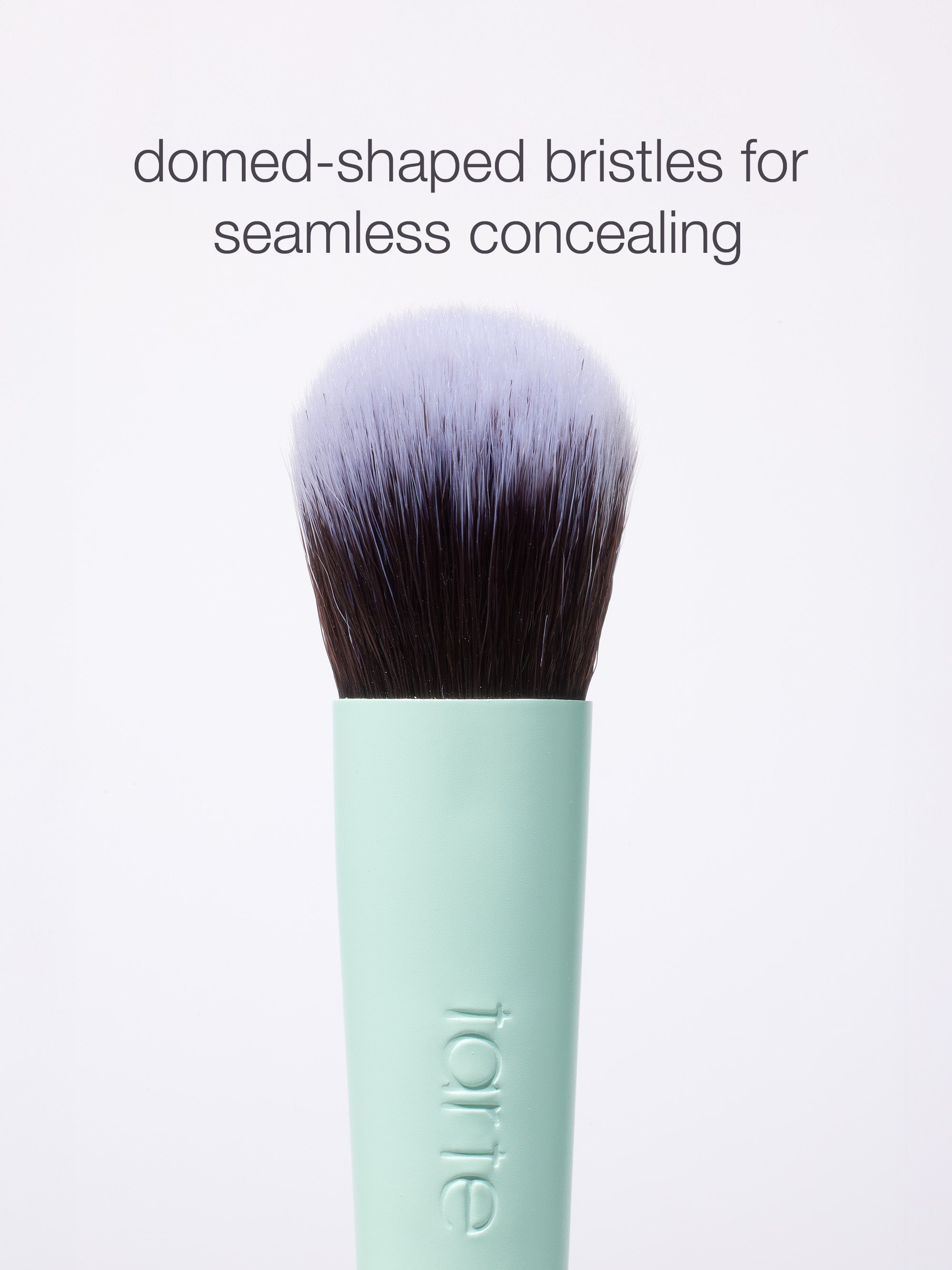 fluffy concealer brush