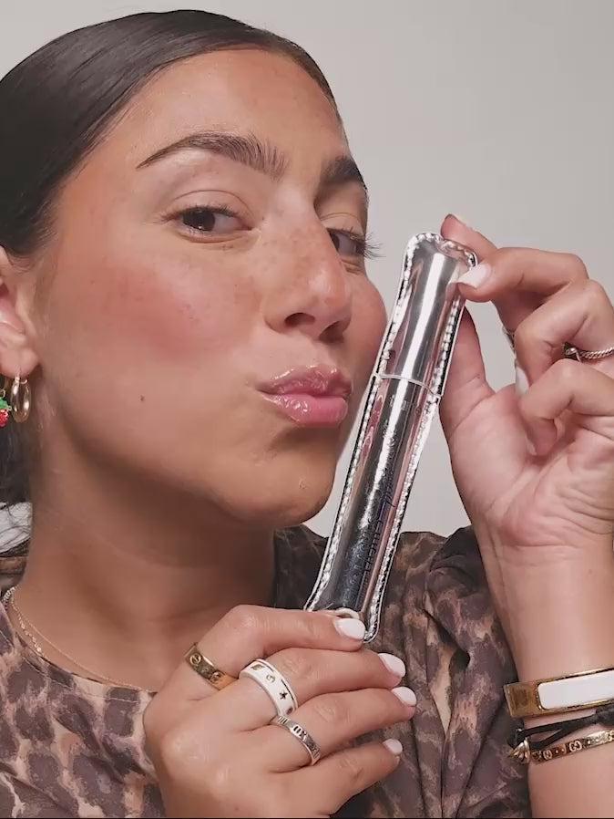 lights. camera. lashes™ platinum mascara